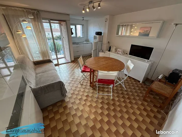 Studio 1 pièce 21 m²