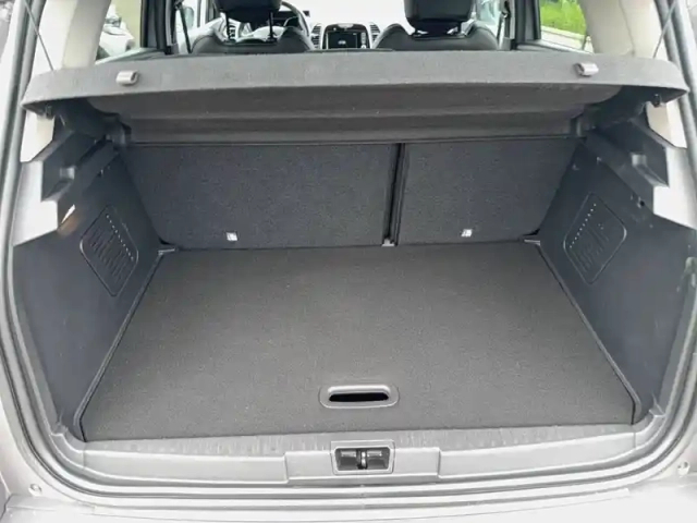 Renault Captur tce 150 fap edc — photo 19
