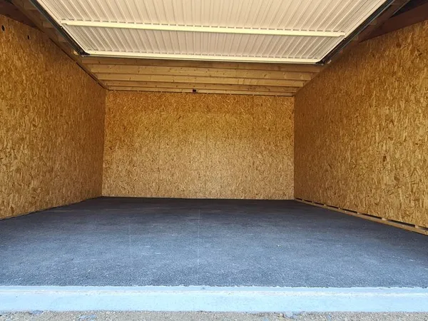 Box de stockage, garage 30m2 accès libre sécurisé