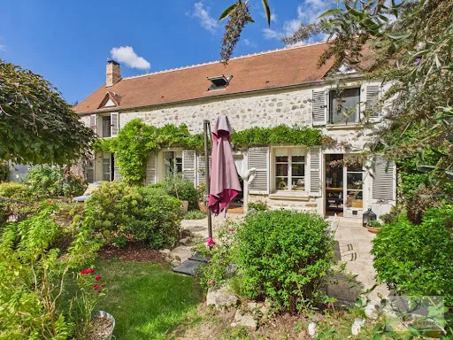 Maison 4 pièces 120 m²