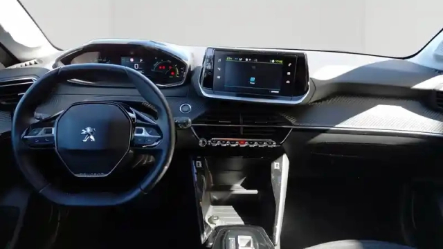 Peugeot 208 electrique 50 kwh 136ch — photo 19