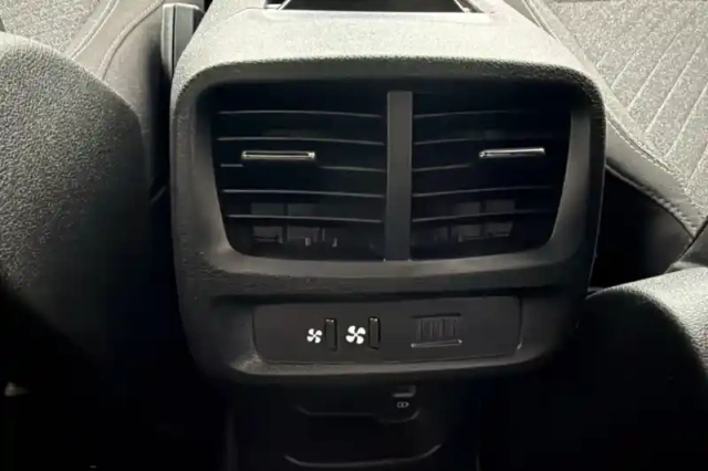 Peugeot Rifter m diesel 100 ch manuelle 5pl — photo 94