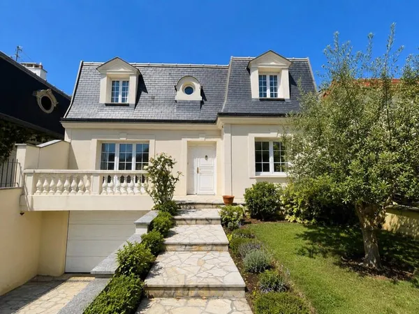 Maison 6 pièces 155 m²