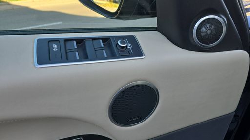 Land Rover Range Rover Sport 4.4 SDV8 339 BVA - Autobiography Dynamic – 2016 – 150438 km – Diesel – Boîte Automatique — photo 23