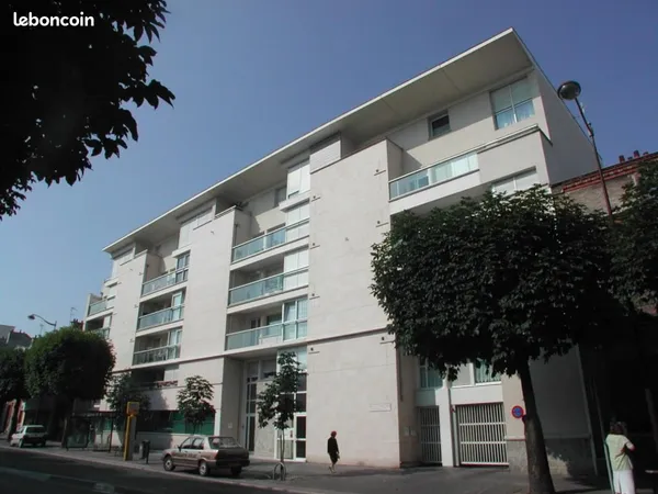 Parking 13 m² Reims