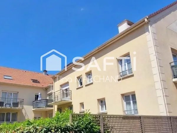 DUPLEX T4 EN DERNIER ÉTAGE — 3 CHAMBRES, PARKING ET CAVE À SARTROUVILLE