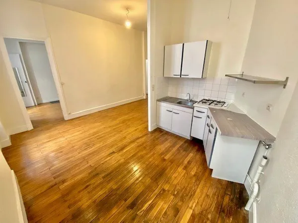 A LOUER - Quartier FOCH - RUE VENDÔME LYON 6 - JOLI T2 DE 60.21 m²