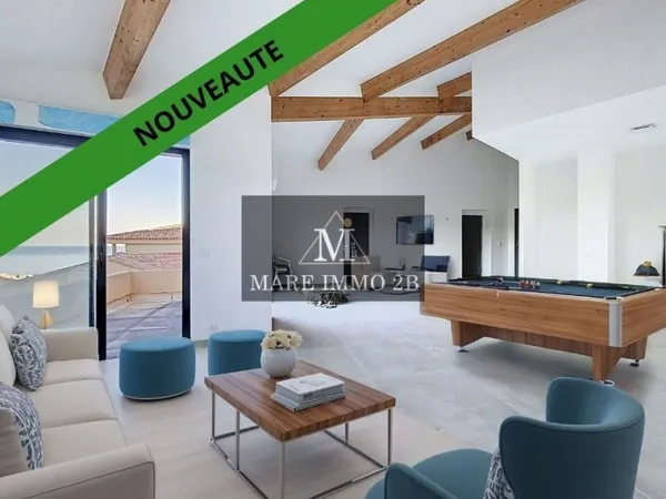 Maison 7 pièces 225 m²