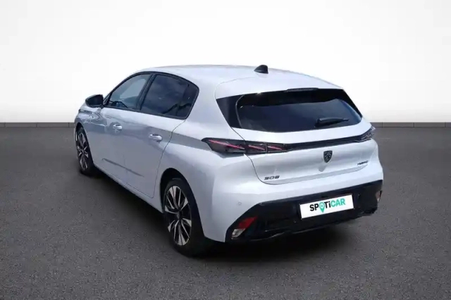 Peugeot 308 hybrid 145 e-dcs6 — photo 4