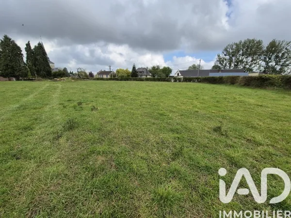 Terrain 2553 m²