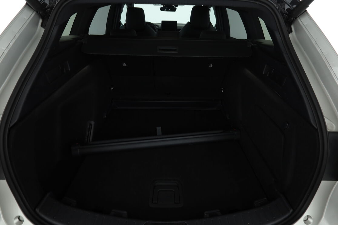 Toyota Corolla Touring Sports 2.0 Hybride GR Sport — photo 16