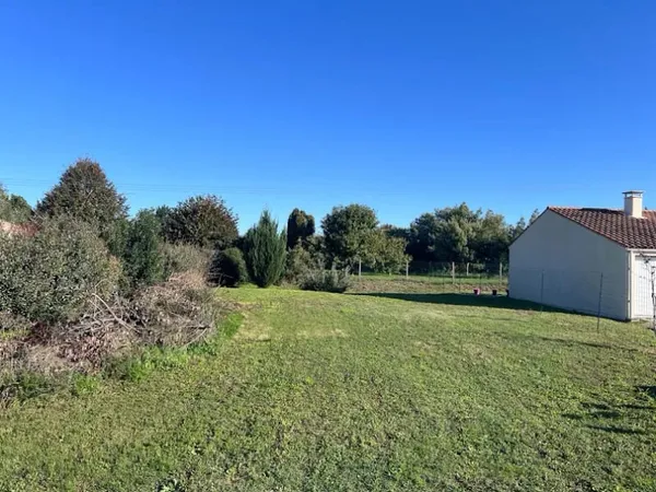 Terrain 457 m²