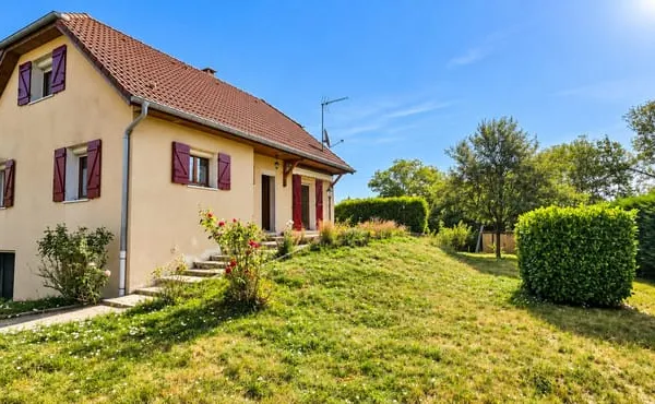Maison de village avec vue nature