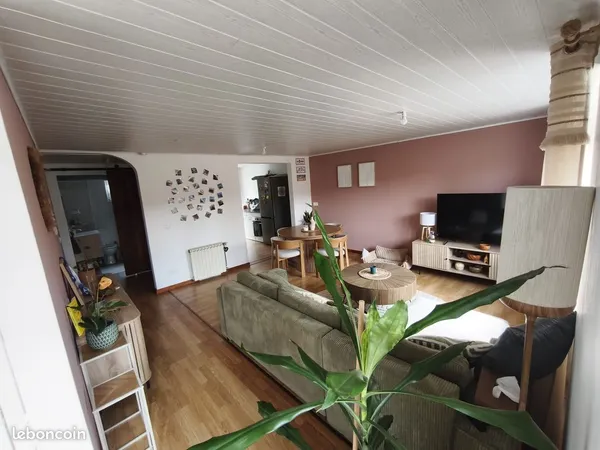 Appartement Location Petit-Réderching 3p 83m² 690€