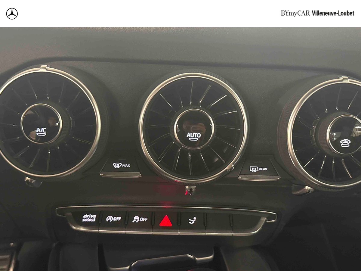 Audi TT Coupé 40 TFSI 197 S tronic 7 — photo 19