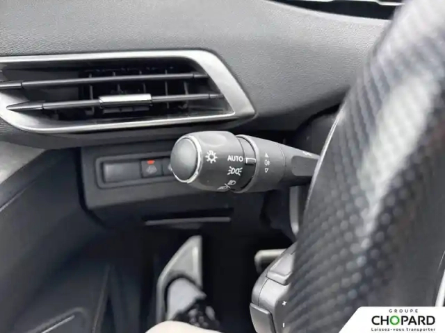 Peugeot 5008 puretech 180ch s&amp;s eat8 — photo 18