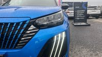Peugeot 2008 1.2 PureTech 130ch S&S GT EAT8 — photo 17