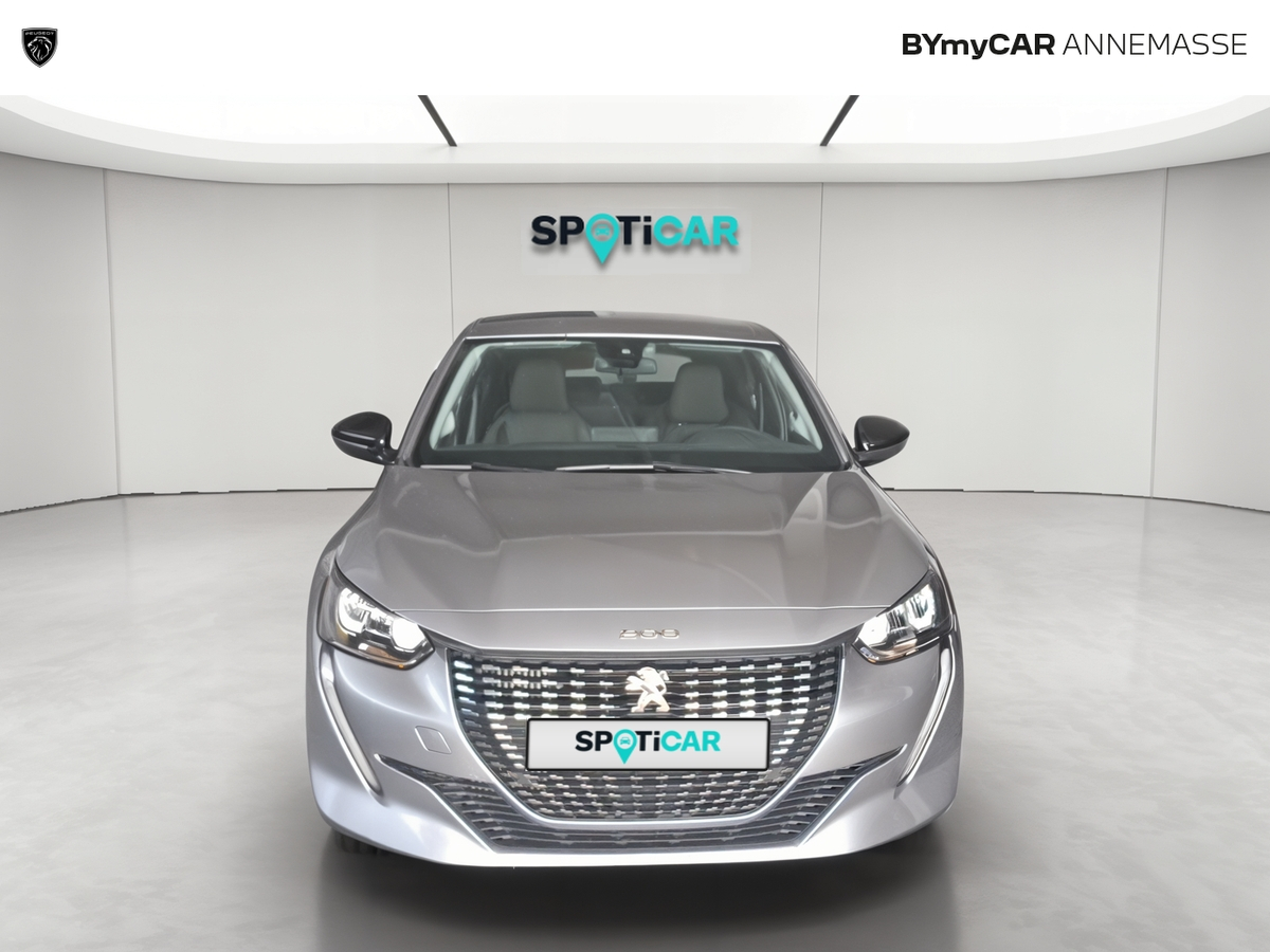 Peugeot 208 PureTech 100 S&amp;S EAT8 — photo 8