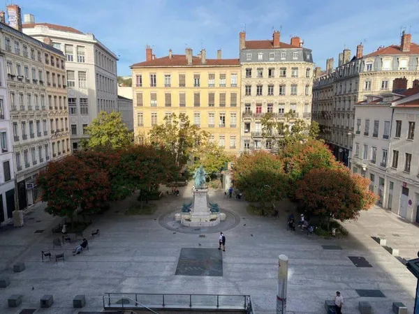 Studio 1 pièce 25 m²