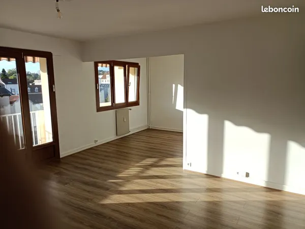 Appartement de 82m2 avec garage proche de la gare
