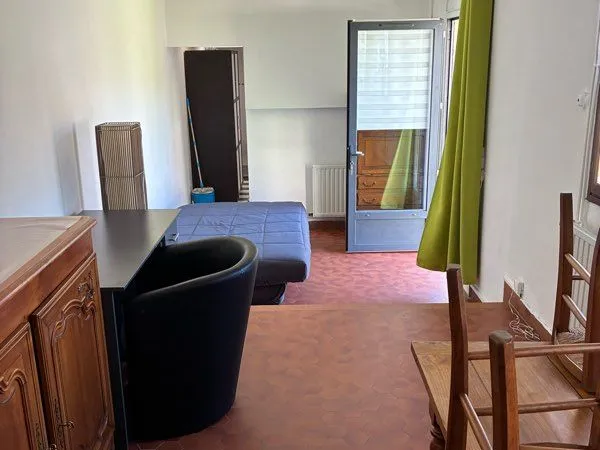 À Louer - Studio 50 m² Meublé