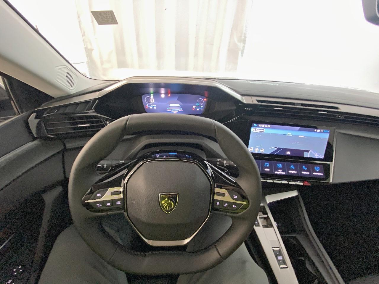 Peugeot 308 sw hybrid 145 e-dcs6 allure — photo 12