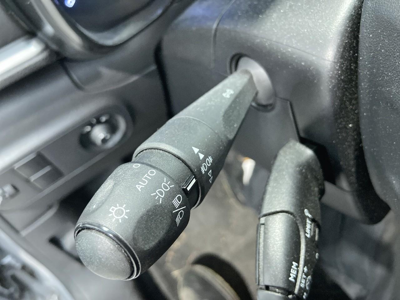 Citroën C3 puretech 83 s&s bvm5 shine — photo 13