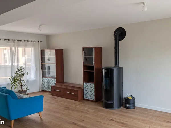Location maison meublée T4