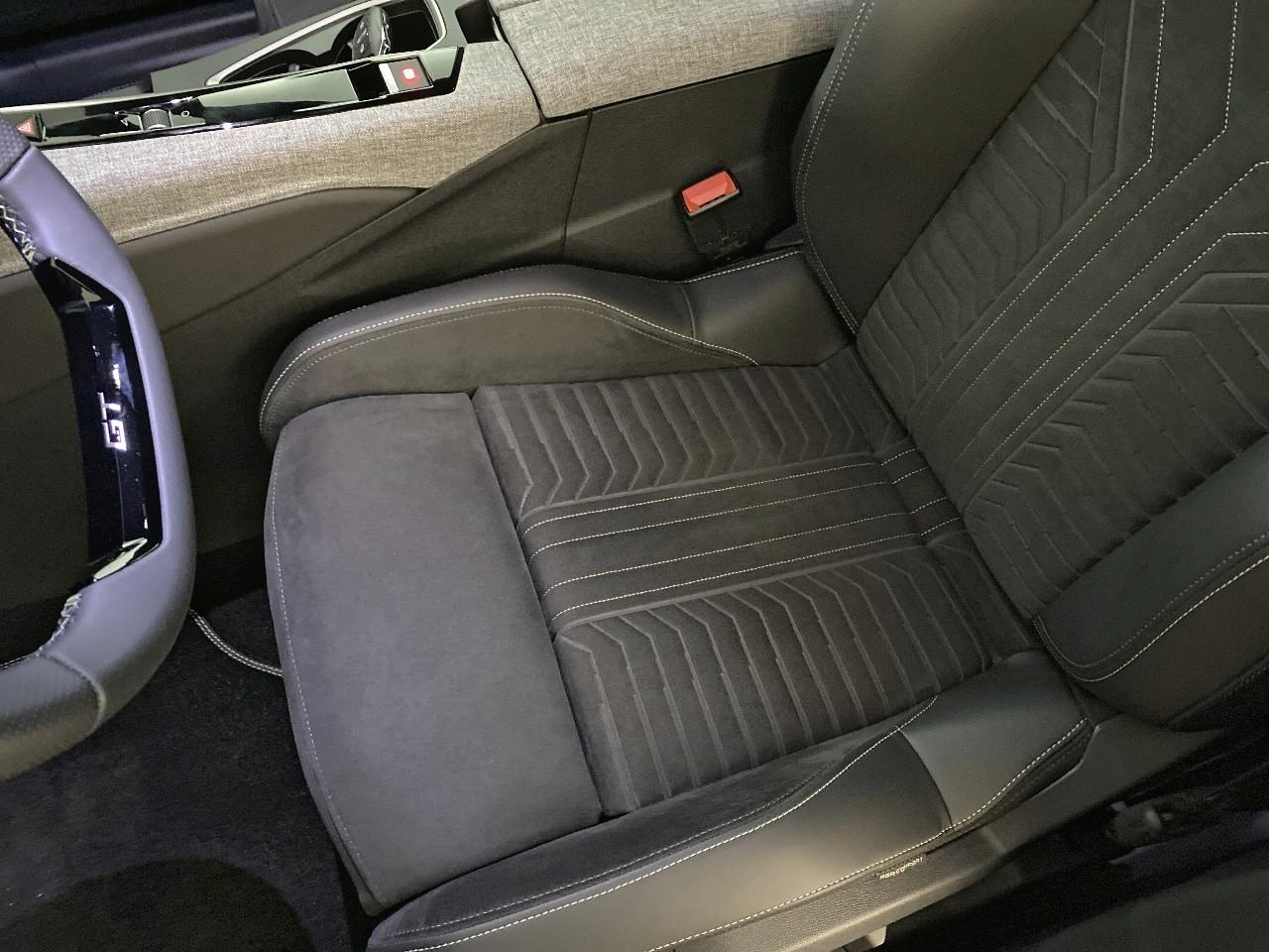 Peugeot 3008 hybrid 145 e-dcs6 gt — photo 9