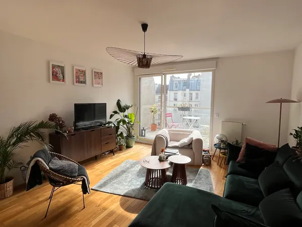 Propose chambre dans appartement en colocation