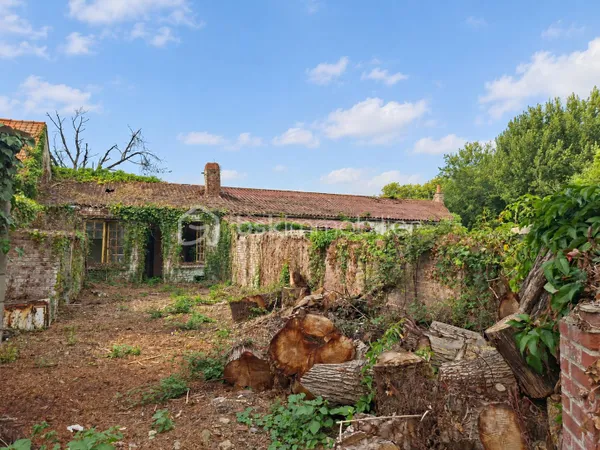Maison 1 pièce 100 m²