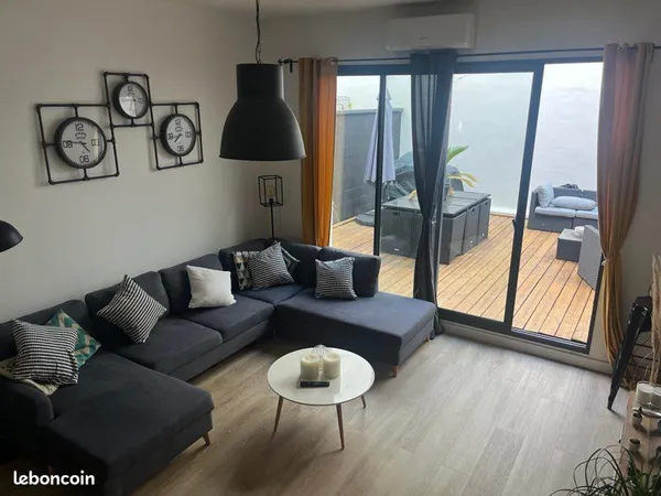 à louer - appartement meublé avec grande terrasse privative - toulouse minimes / raisin