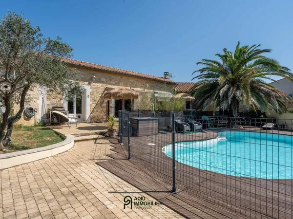 Maison de plain-pied 5 pièces 165 m²
