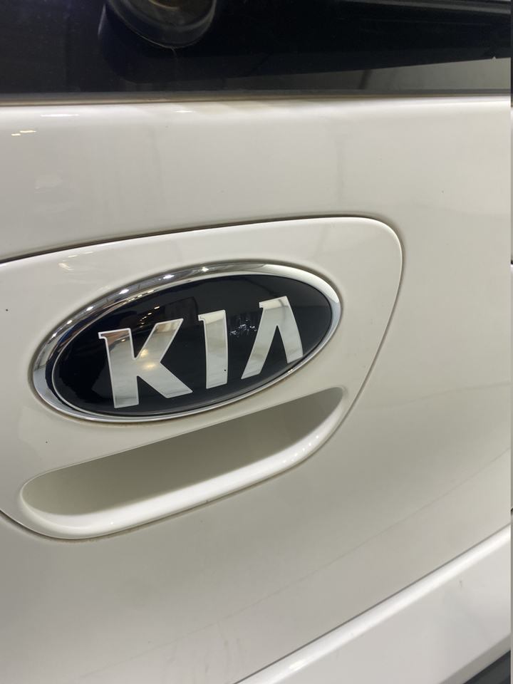 Kia Picanto — photo 38