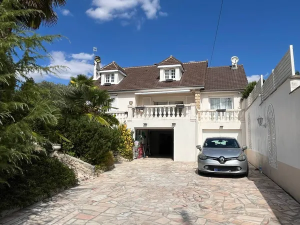Maison 7 pièces 153 m²