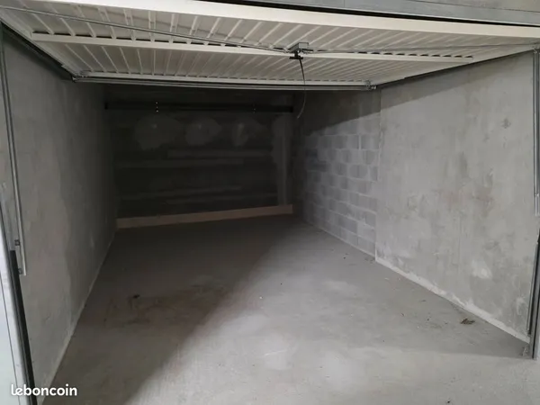 Garage à louer - rumilly