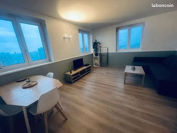 APPARTEMENT 81 m² - DERNIER ÉTAGE - VUE PANORAMIQUE - À 6 MIN À PIED DU MÉTRO LIGNE 14