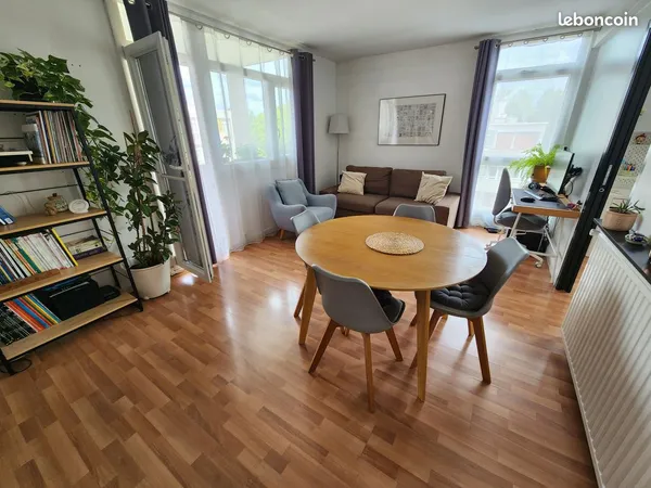 Appartement 3 pieces lumineux 56m² a Maisons Laffitte