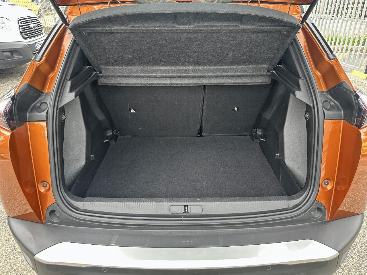 Peugeot 2008 1.2 puretech 130ch s&s gt eat8 — photo 6