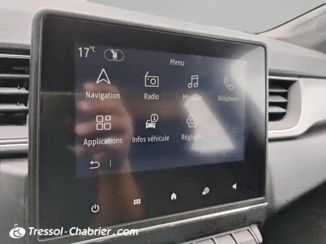 Renault Captur tce 140 edc - 21 intens — photo 21