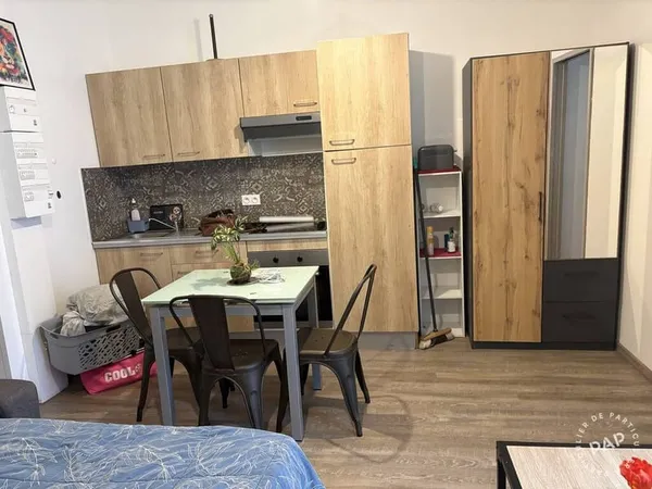 Studio 1 pièce 21 m²