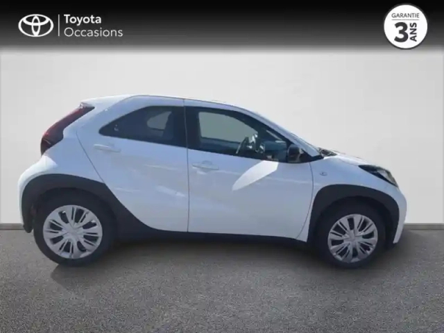 Toyota Aygo X 1.0 vvt-i 72ch dynamic s-cvt my24 — photo 4