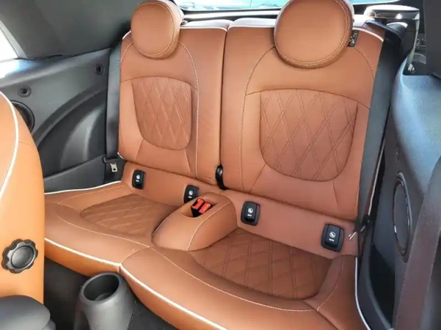 Mini Mini cabrio cooper s 178ch john cooper works bva7 — photo 13