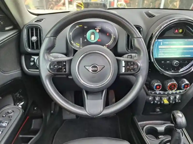 Mini Countryman cooper s e yours all4 — photo 34