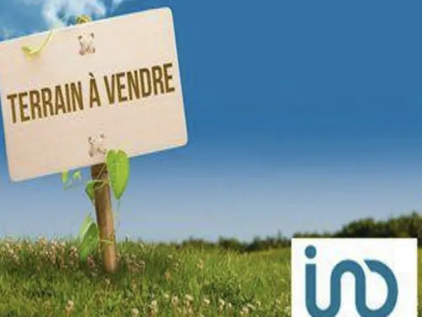 Terrain 496 m²
