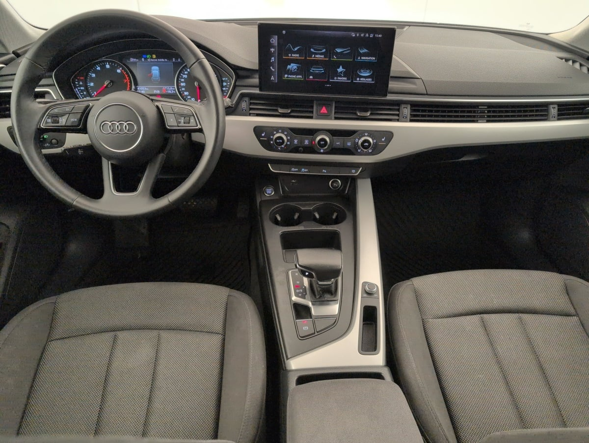 Audi A4 Avant — photo 13