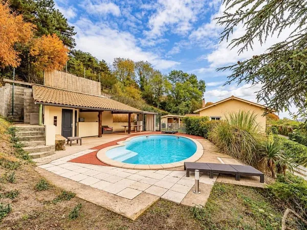 Maison de plain-pied 5 pièces 169 m²