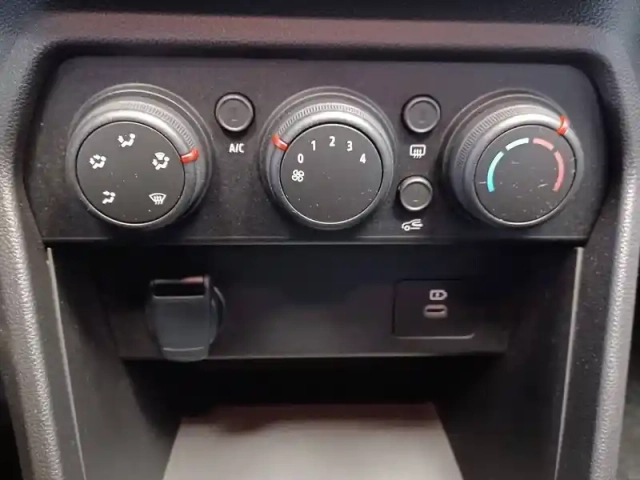 Dacia Jogger eco-g 100 5 places gsr2 — photo 77
