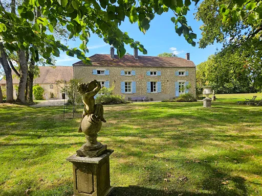 Propriété 11 pièces 326 m²