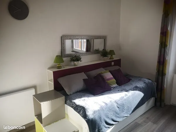 Idéal étudiant(e), studio meublé de 26 m² proche IUT et FAC